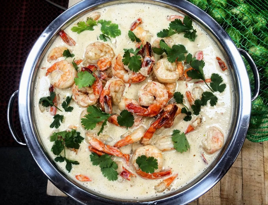 Thai Green Curried Mussels and Shrimp Pot with Lemongrass